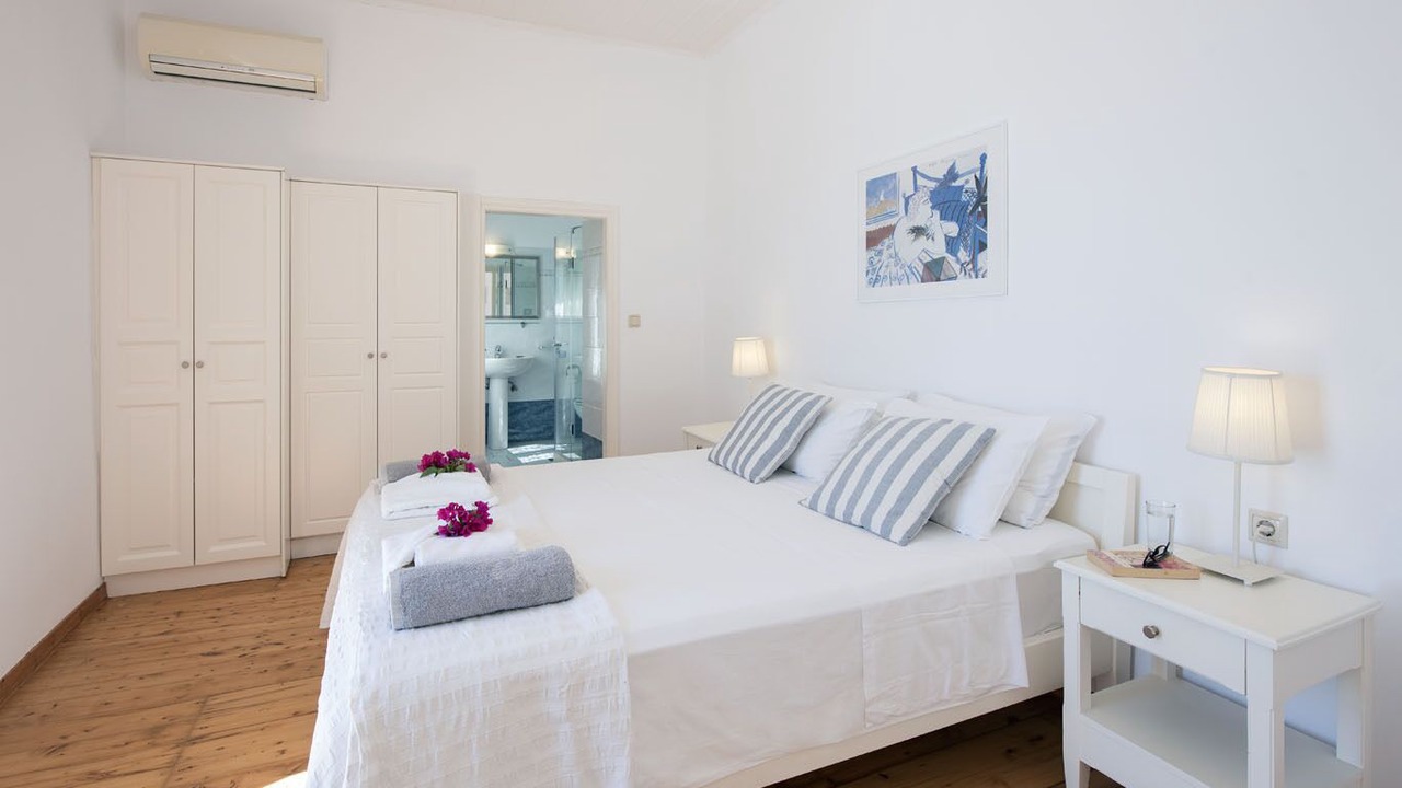 Photo of Bedroom in Katavolos