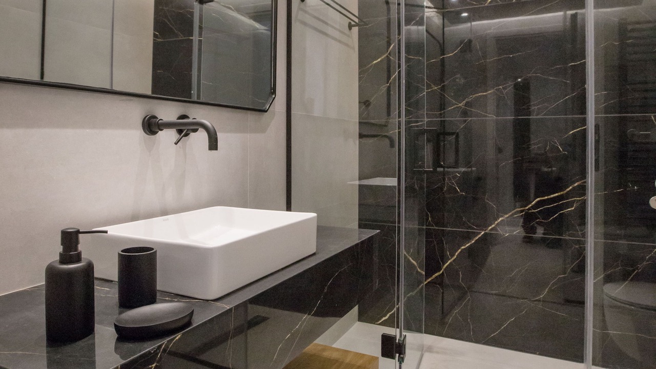 Photo of Bathroom in Makrigianni