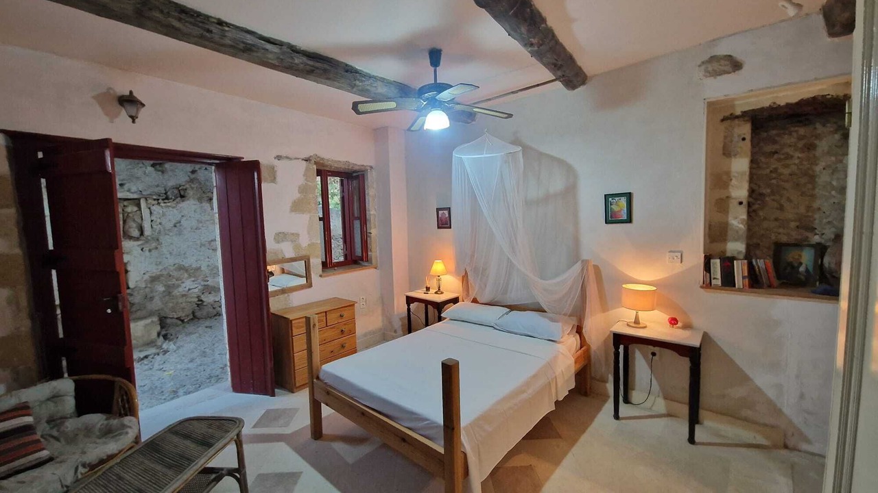 Photo of Bedroom in Drapanias