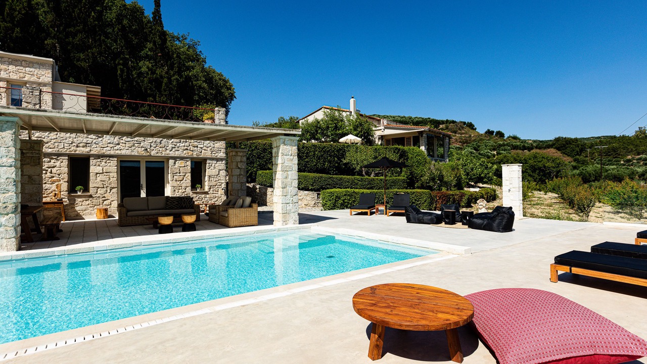 Photo of Outdoor in Filisia