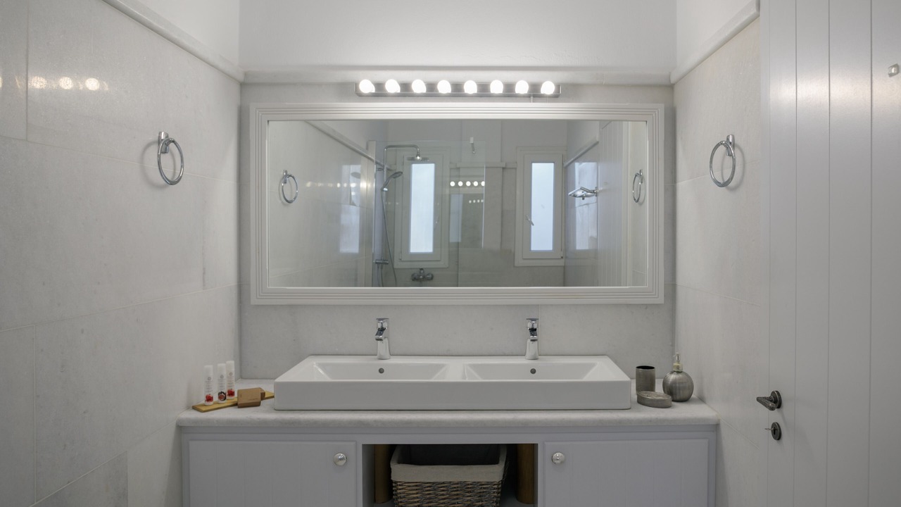 Photo of Bathroom in Plaka