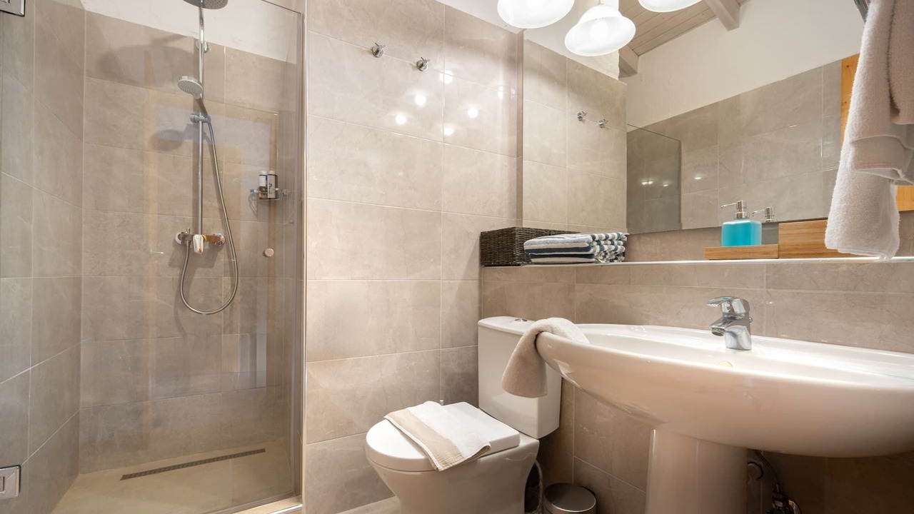 Photo of Bathroom in Elation