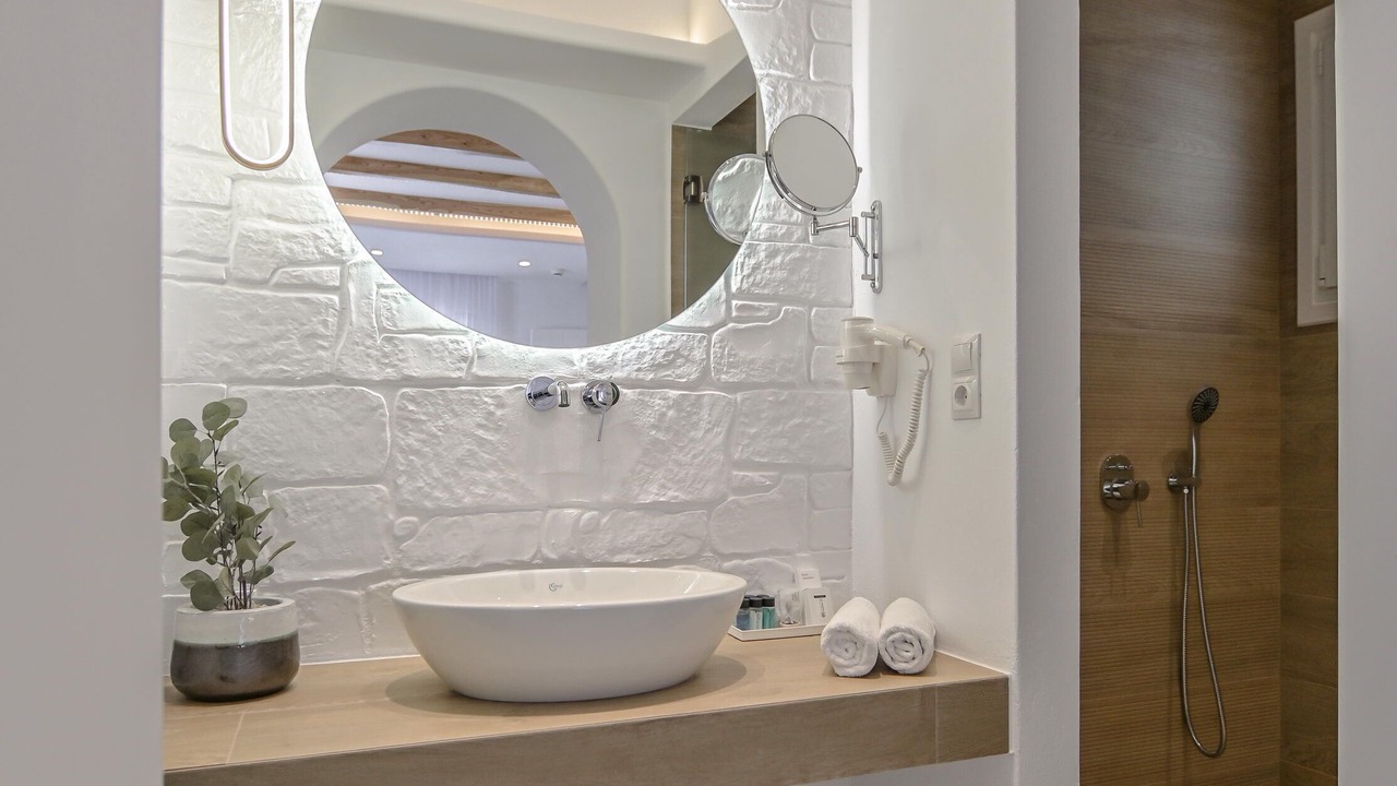 Photo of Bathroom in Plaka