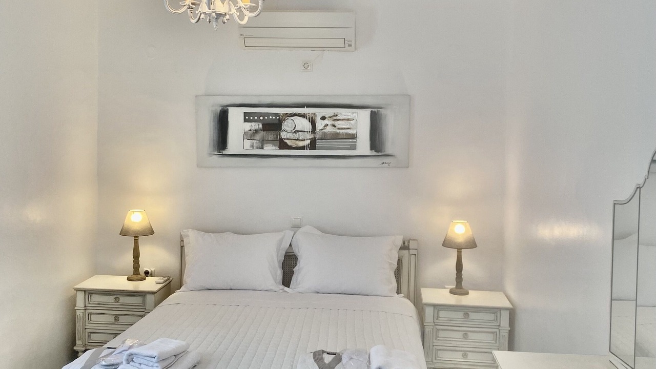 Photo of Bedroom in Serifos