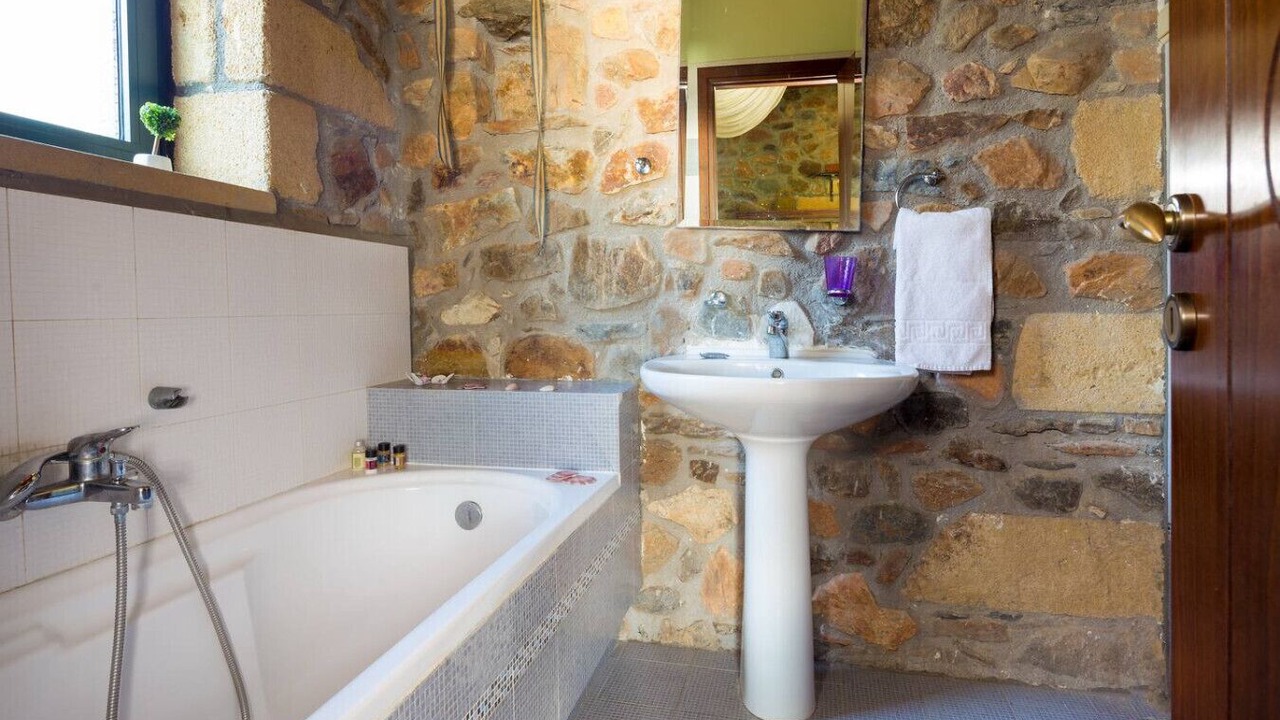 Photo of Bathroom in Livadia