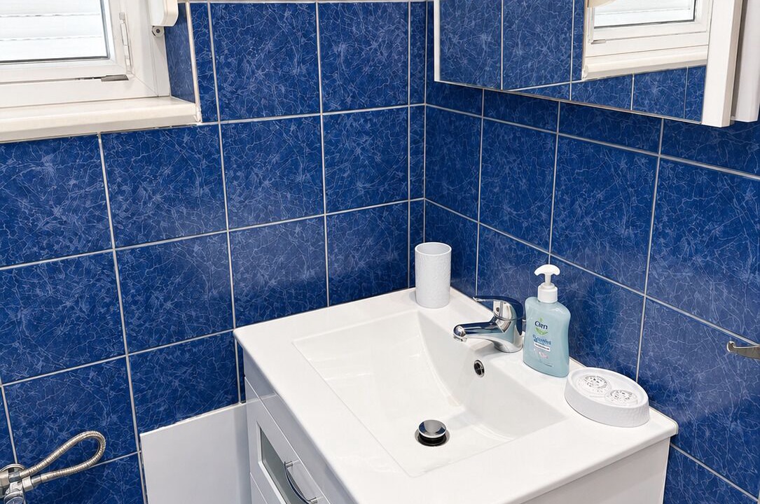 Photo of Bathroom in Agios Stefanos Avliotes
