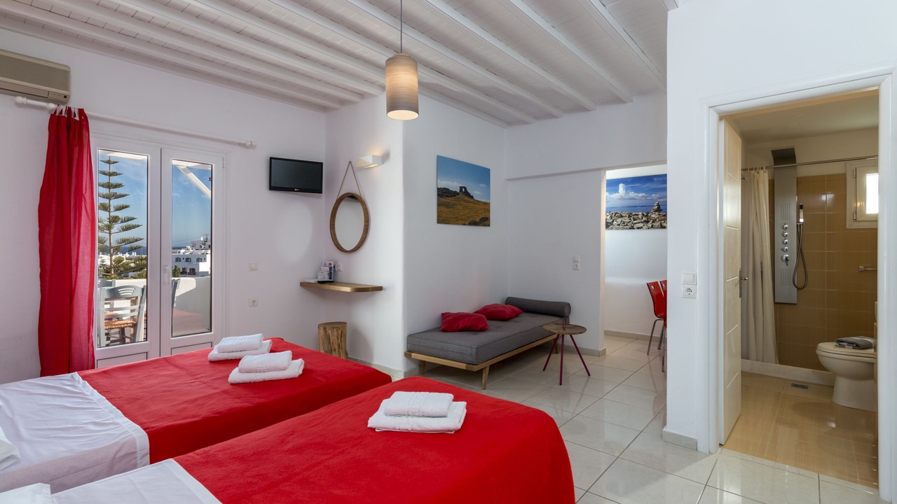 Photo of Bedroom in Platis Gialos
