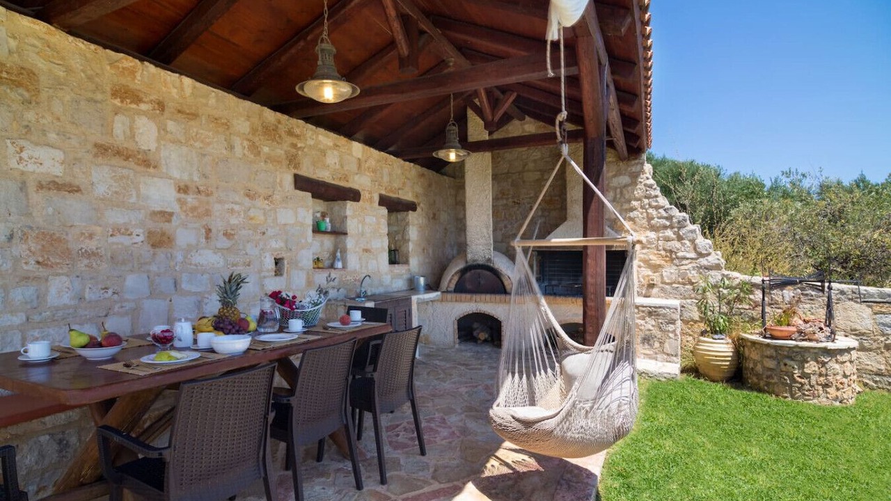 Photo of Outdoor in Polemarchi
