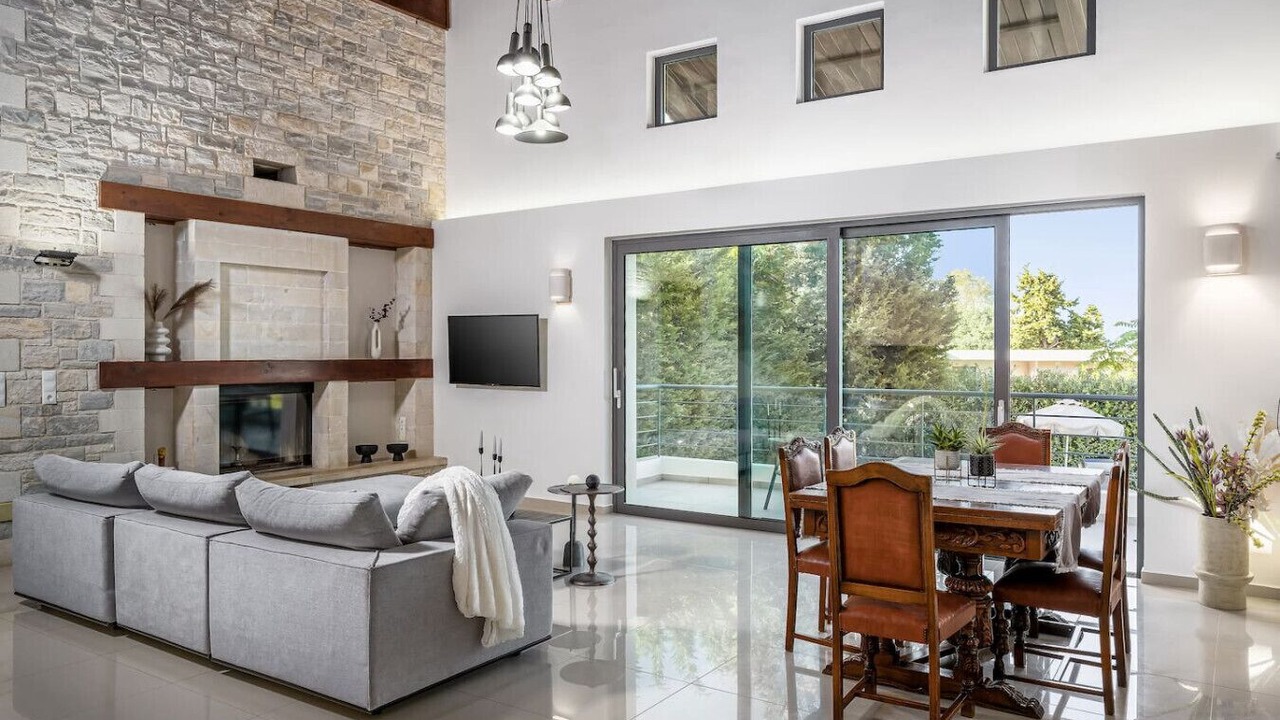 Photo of Livingroom in Atsipópoulon