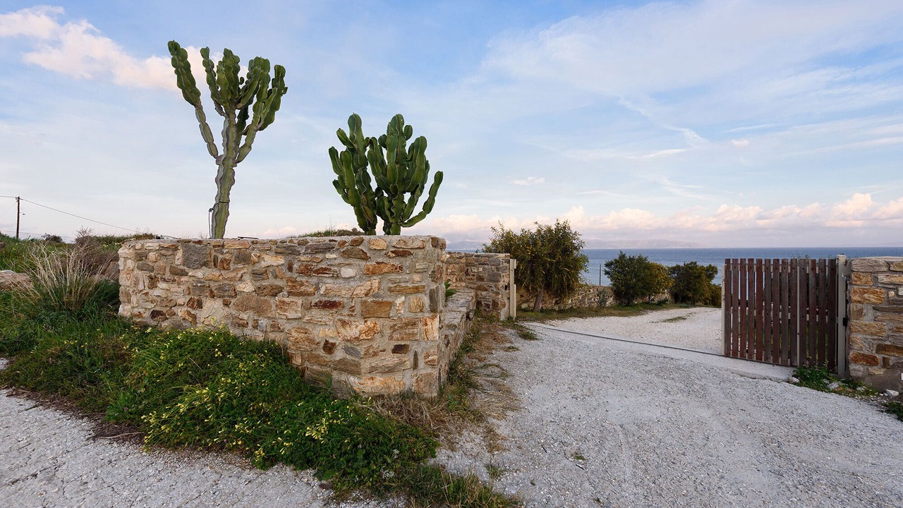 Photo of Outdoor in Piso Livadi