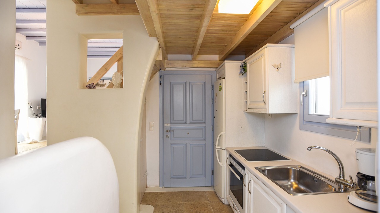 Photo of Kitchen in Ornos
