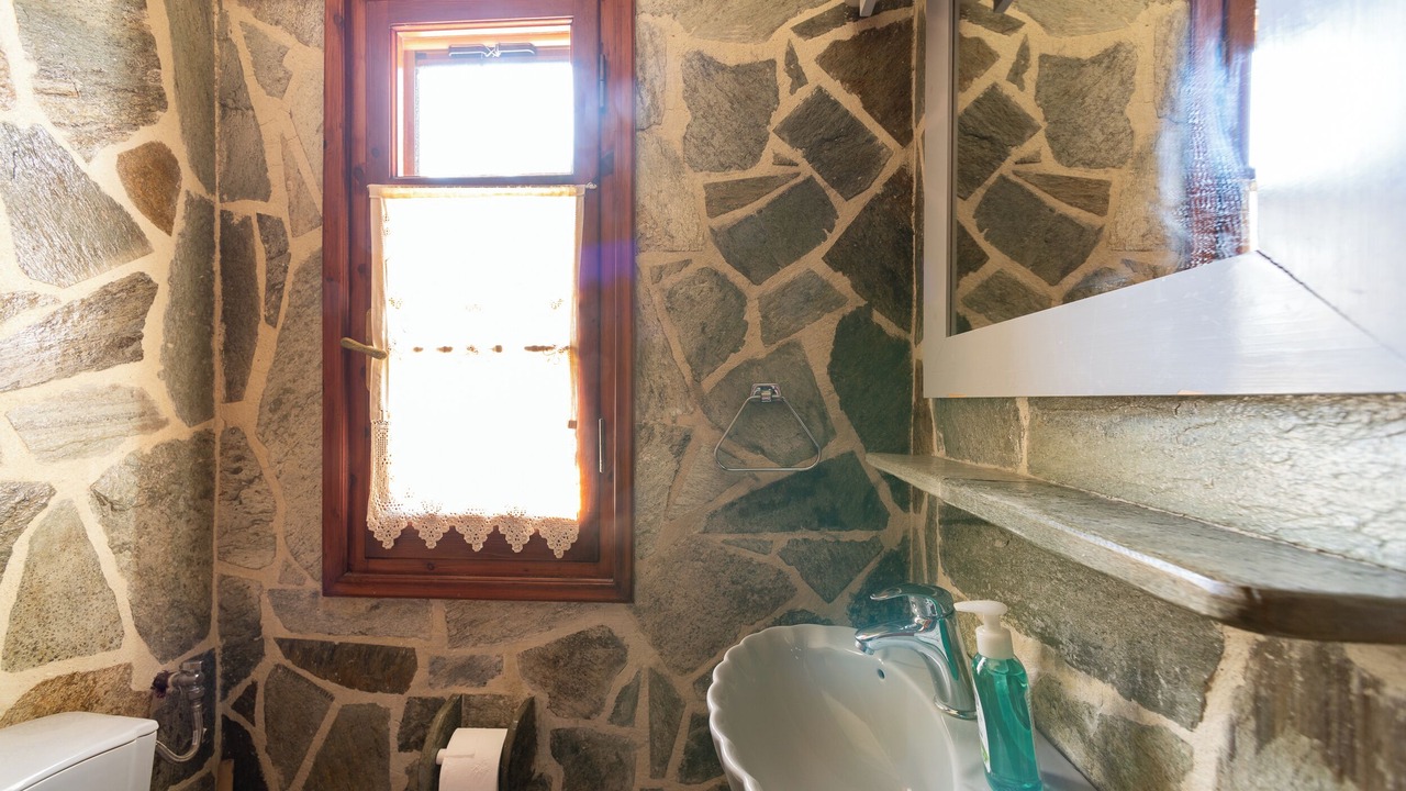 Photo of Bathroom in Termenades