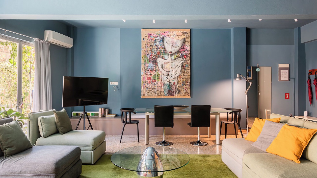 Photo of Livingroom in Psirri