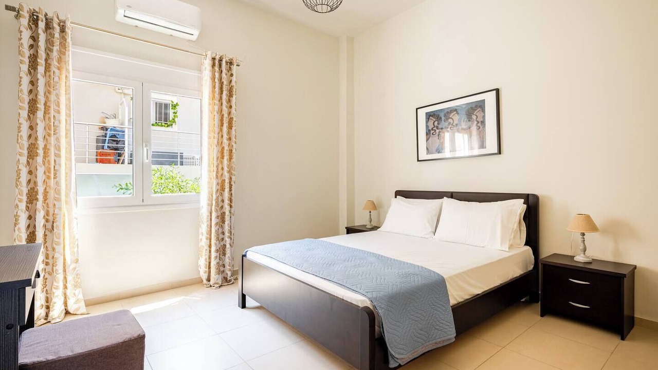 Photo of Bedroom in Kato Galatas