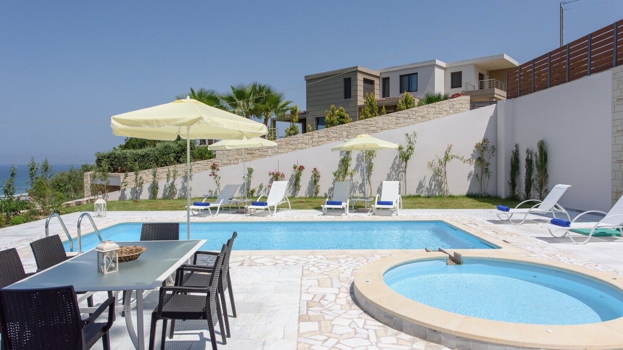 Photo of Outdoor in Kato Stalos