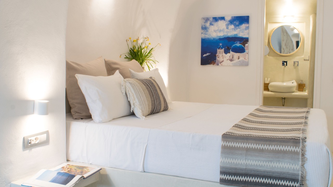 Photo of Bedroom in Messaria