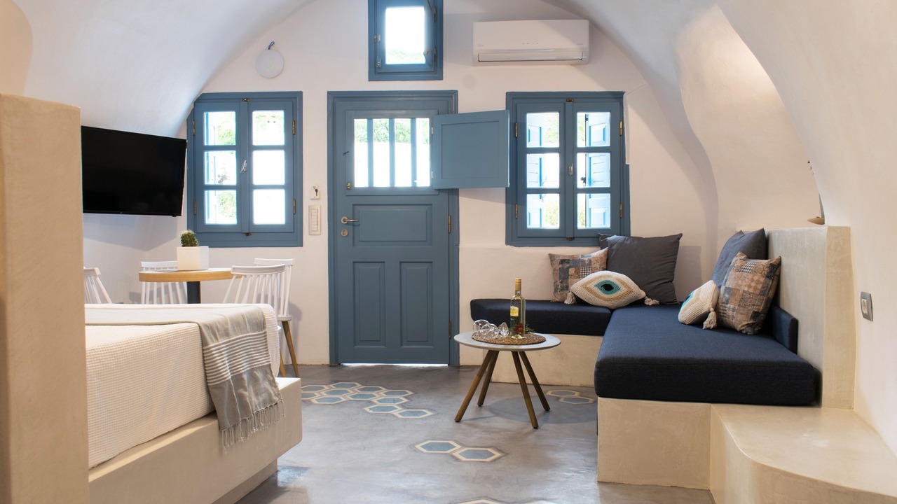 Photo of Bedroom in Messaria