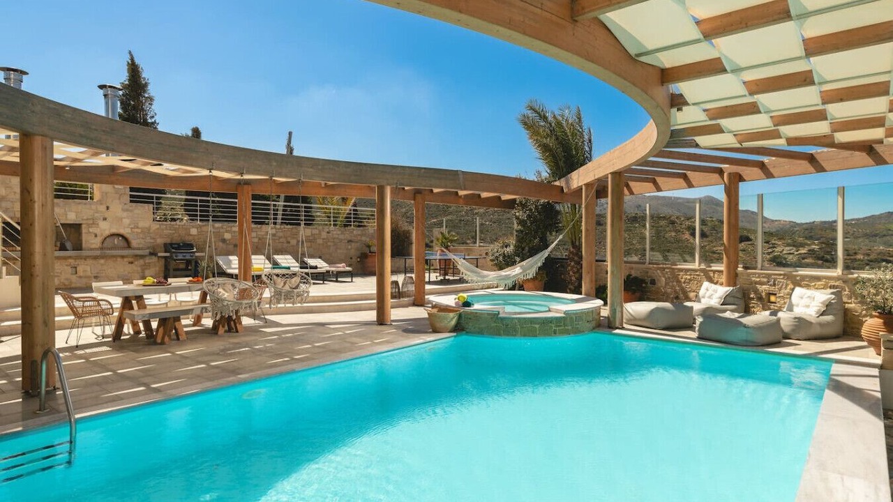 Photo of Outdoor in Agia Pelagia
