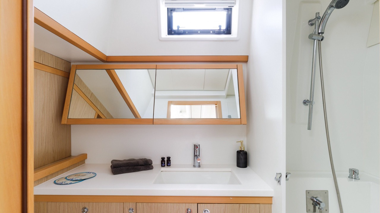 Photo of Bathroom in Lavrio