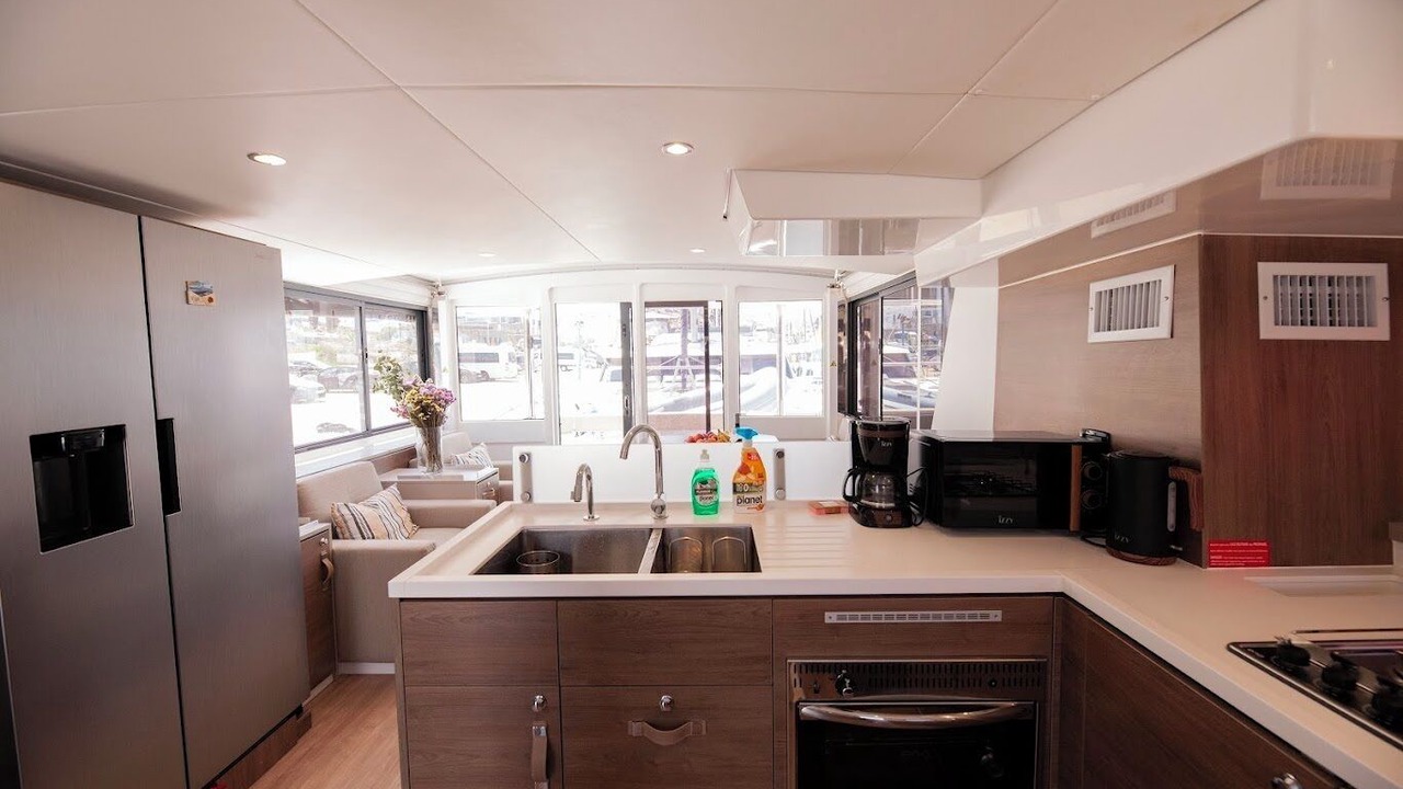 Photo of Kitchen in Tourlos