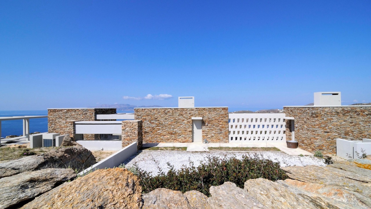 Photo of Outdoor in Milopotas