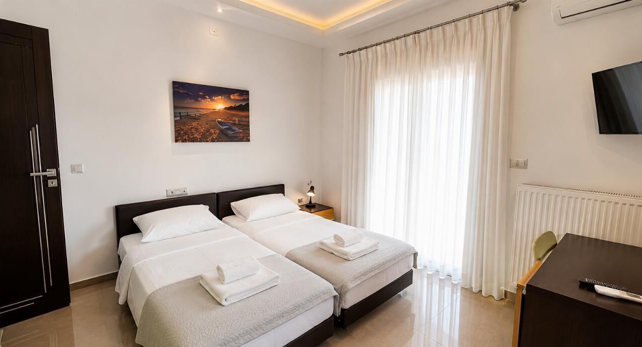 Photo of Bedroom in Petaloudes
