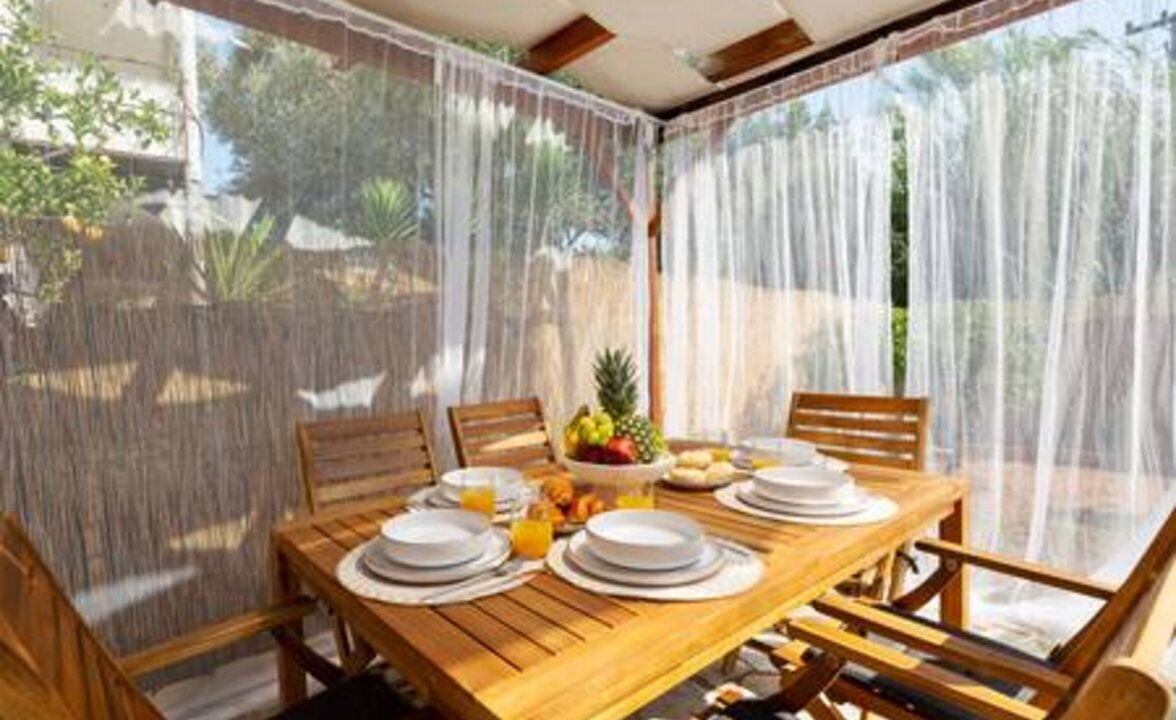 Photo of Outdoor in Ipsos
