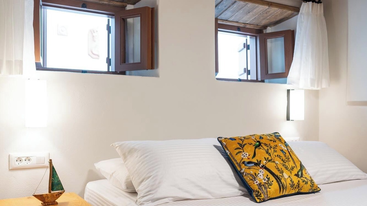 Photo of Bedroom in Rhodes Old Town