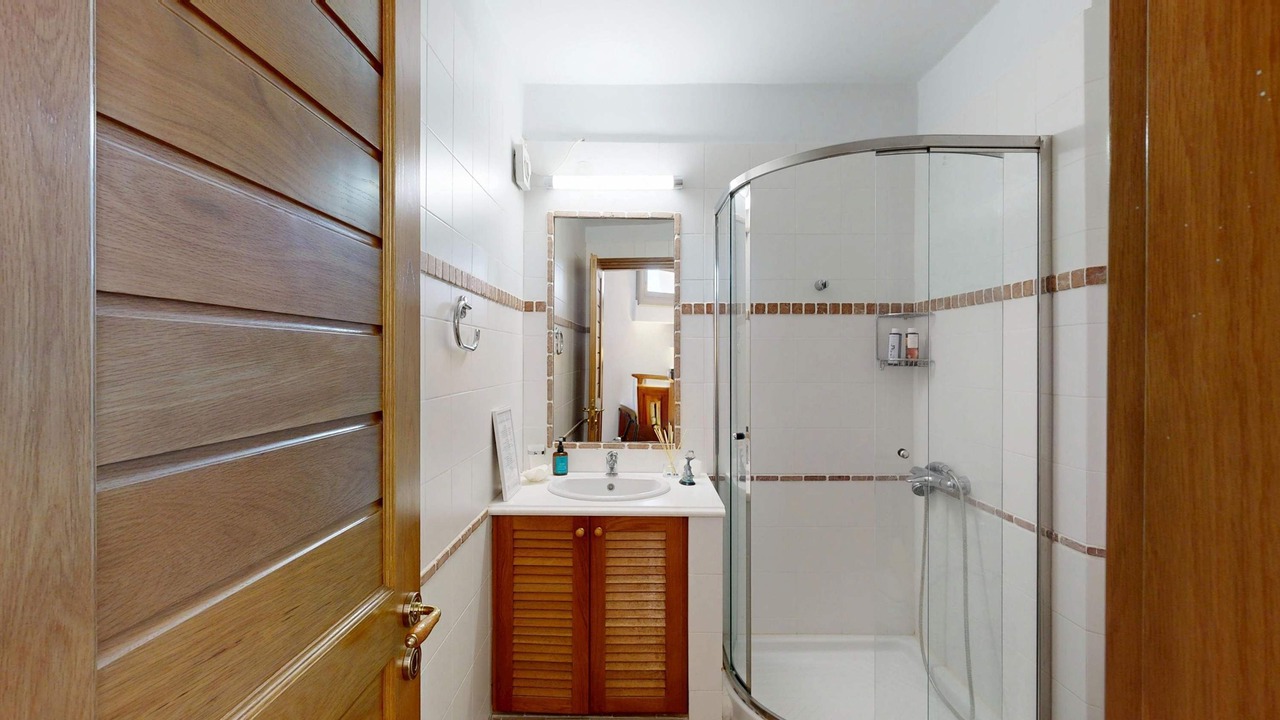 Photo of Bathroom in Melissopetra