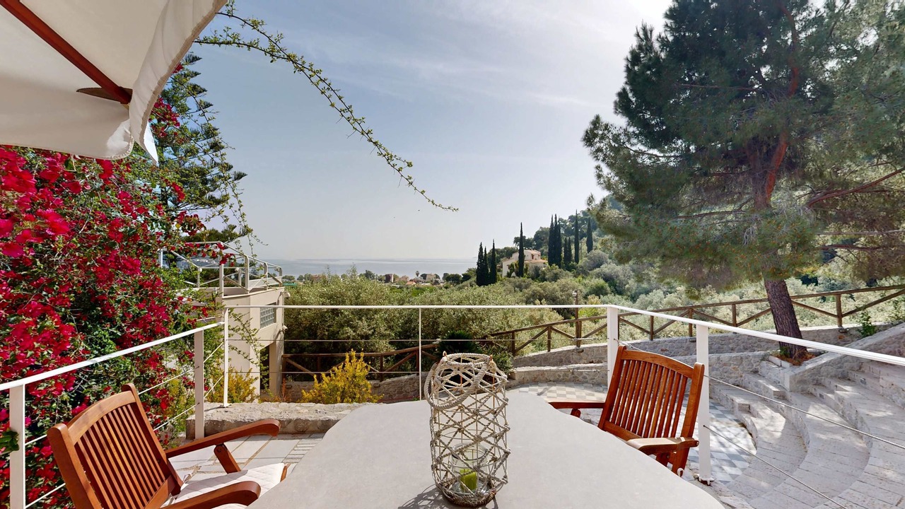 Photo of Outdoor in Melissopetra