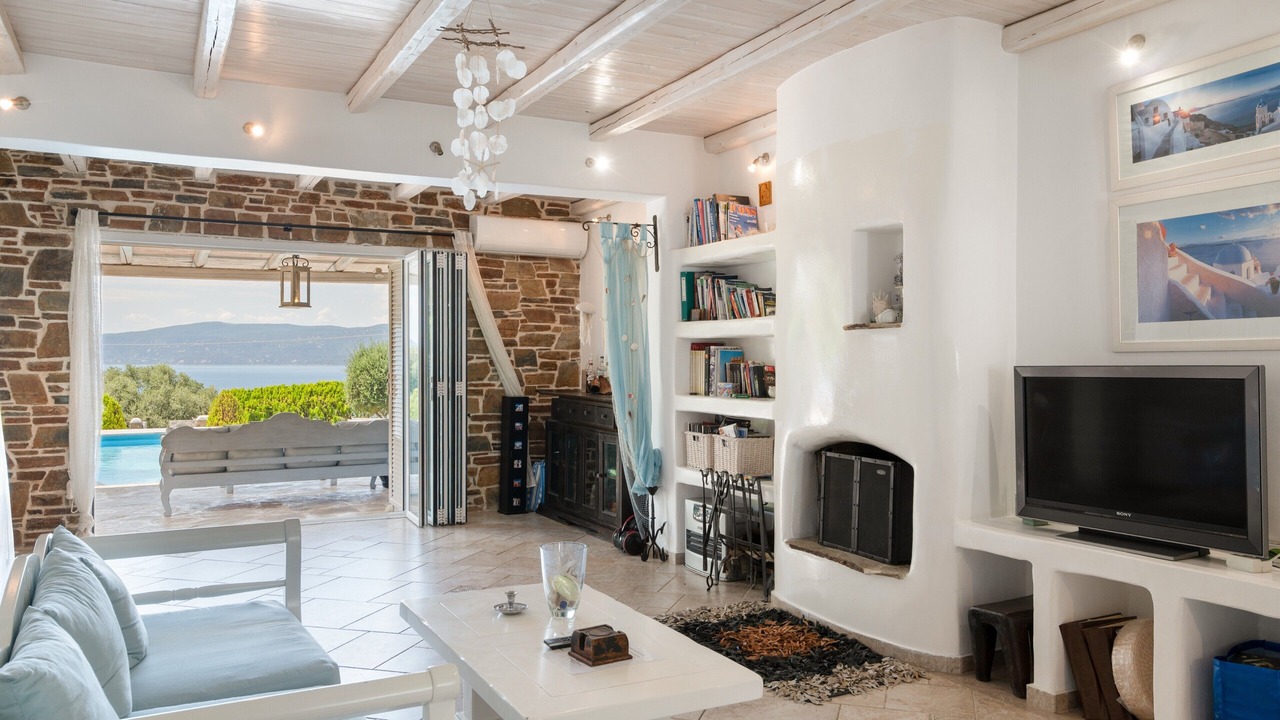 Photo of Livingroom in Katakali