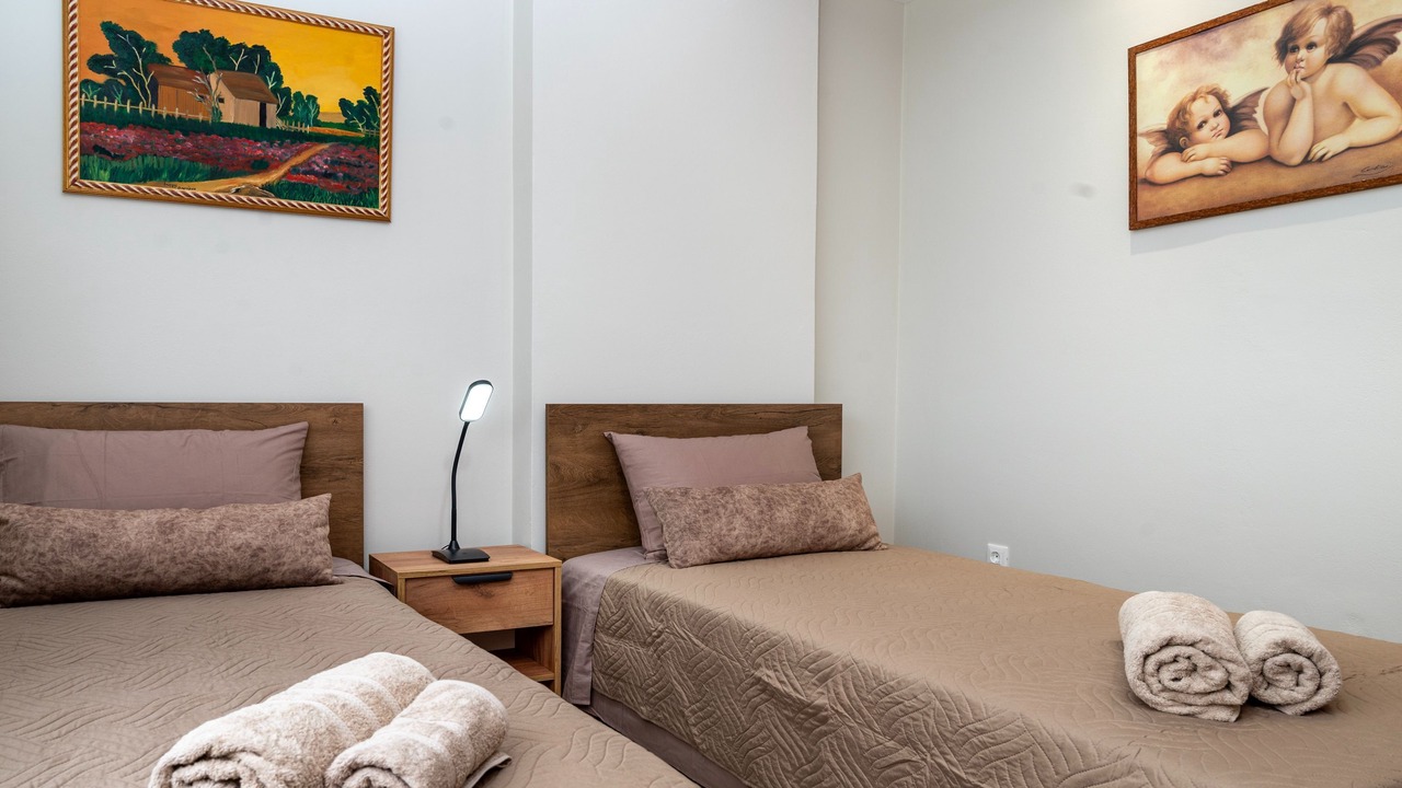 Photo of Bedroom in Petaloudes