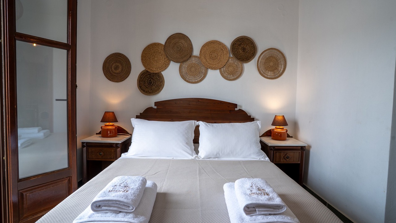 Photo of Bedroom in Platis Gialos