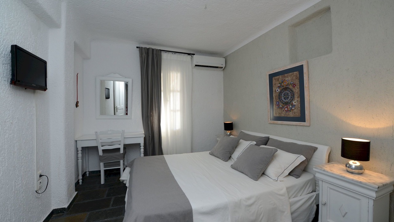 Photo of Bedroom in Kalafatis