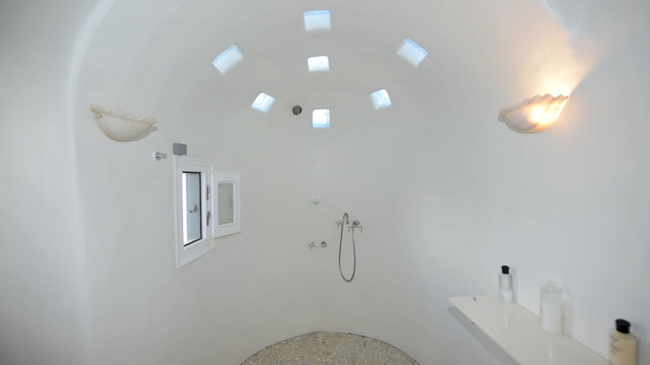 Photo of Bathroom in Kalafatis