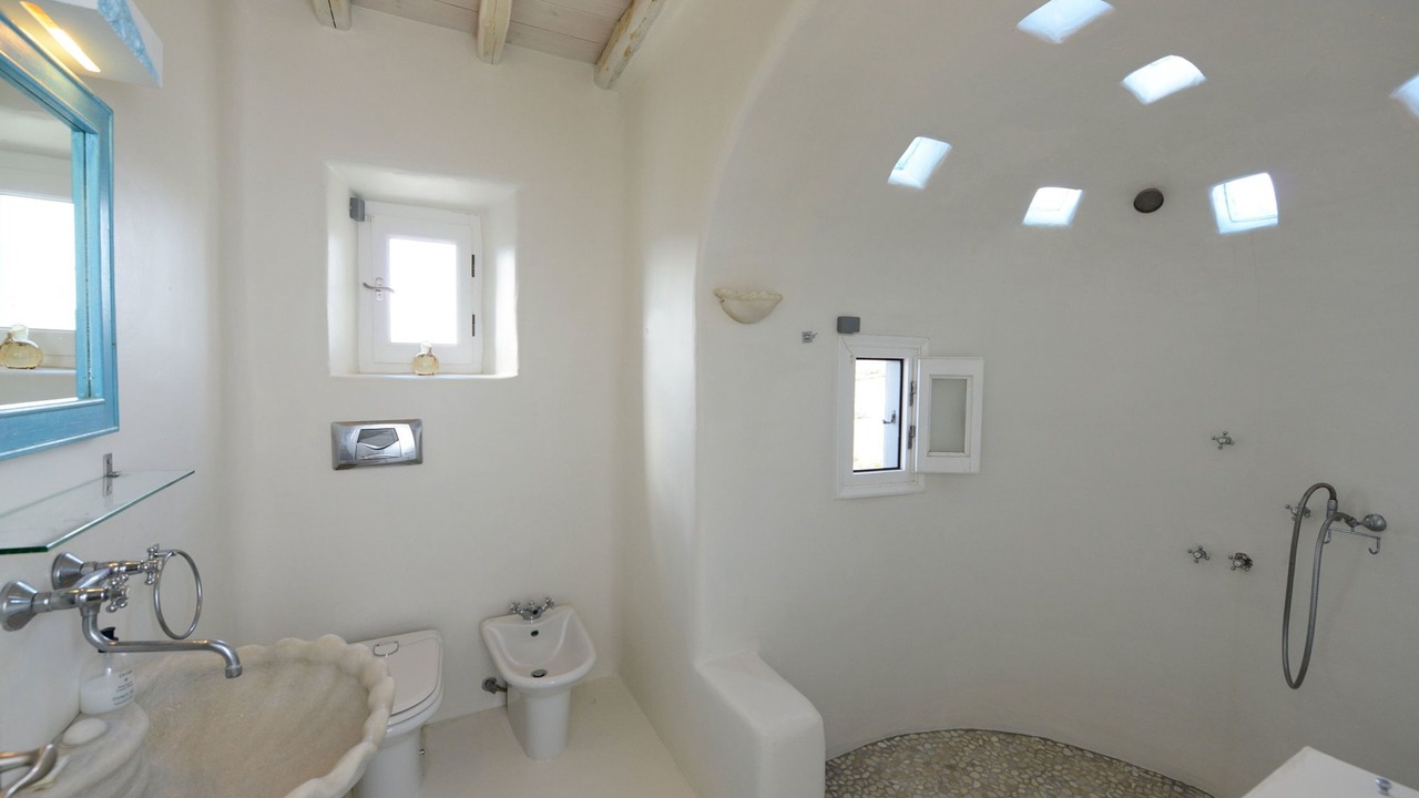 Photo of Bathroom in Kalafatis