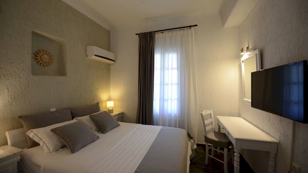Photo of Bedroom in Kalafatis