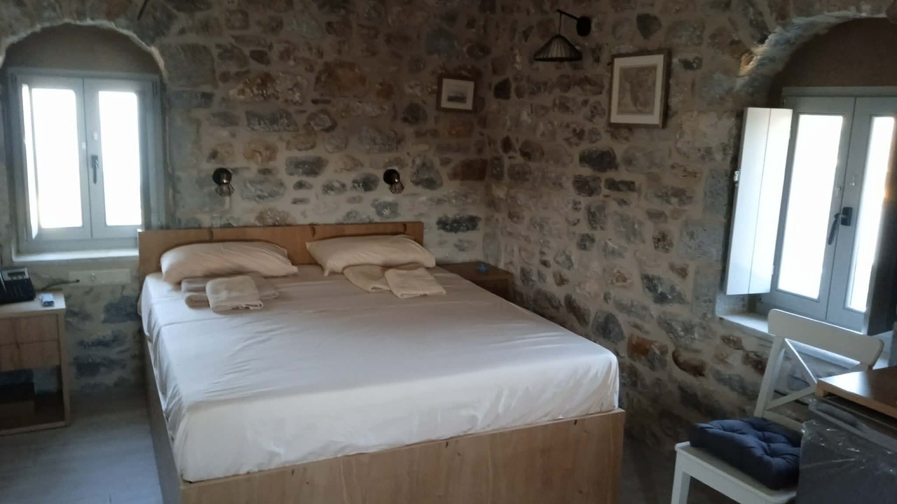 Photo of Bedroom in Omales
