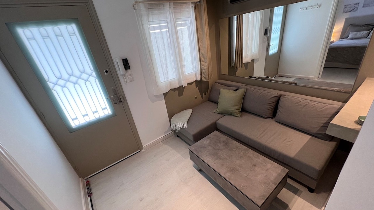Photo of Livingroom in Filopappou
