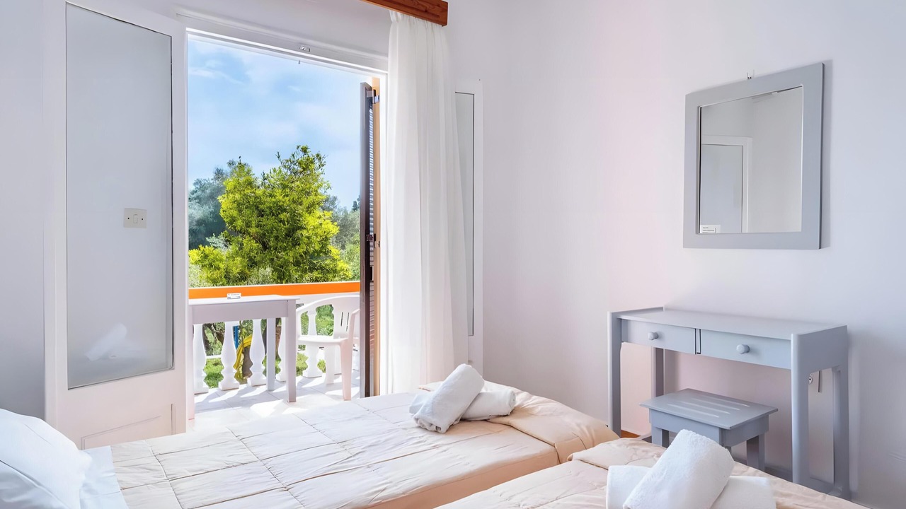 Photo of Bedroom in Notos