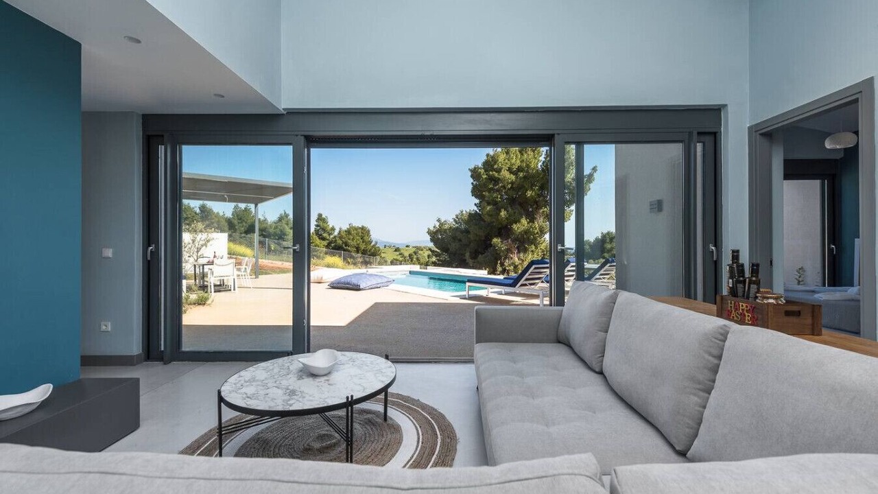 Photo of Livingroom in Sithonia