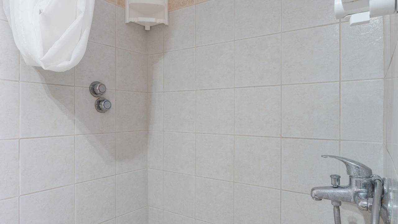 Photo of Bathroom in Katapola