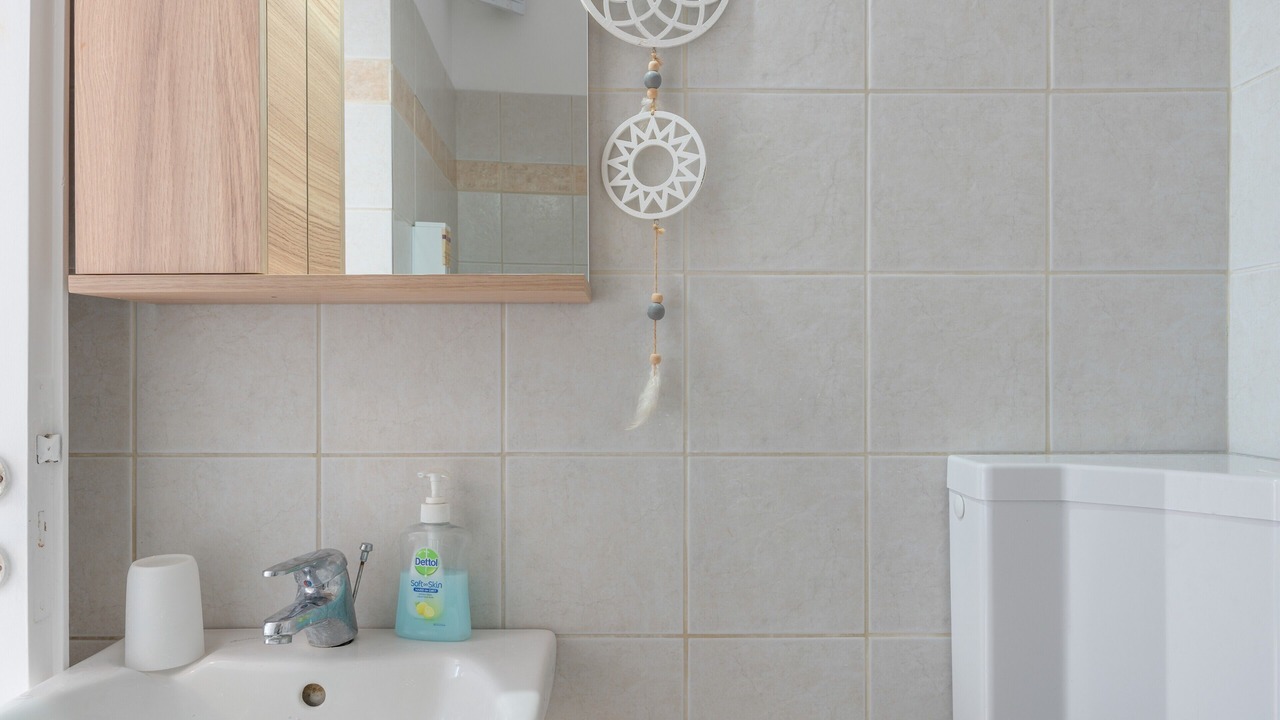 Photo of Bathroom in Katapola