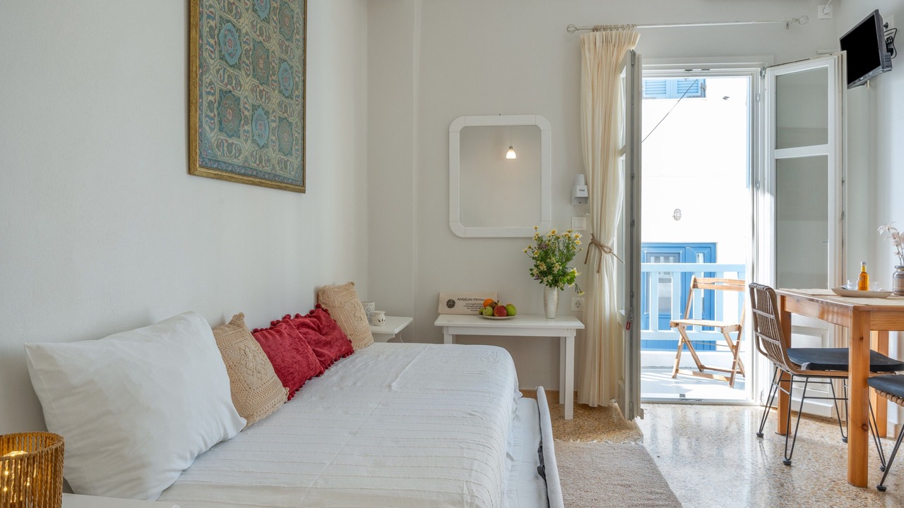 Photo of Bedroom in Katapola