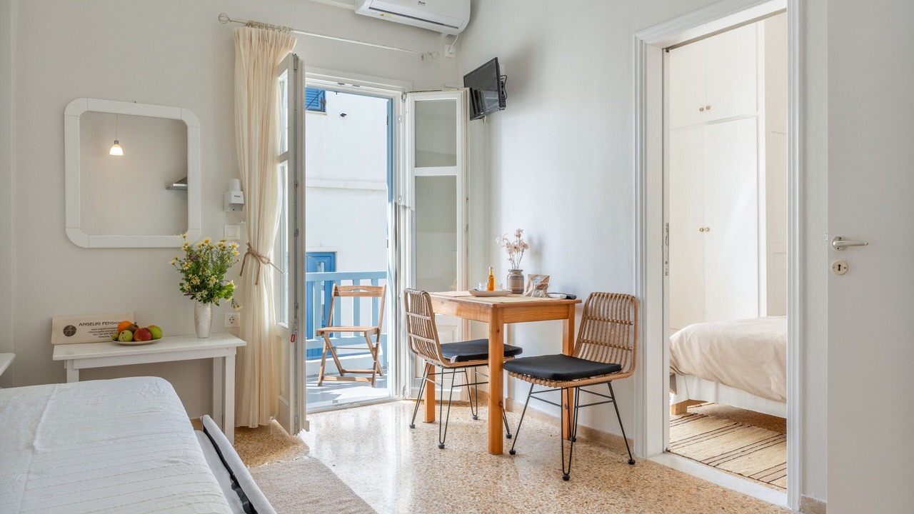Photo of Bedroom in Katapola