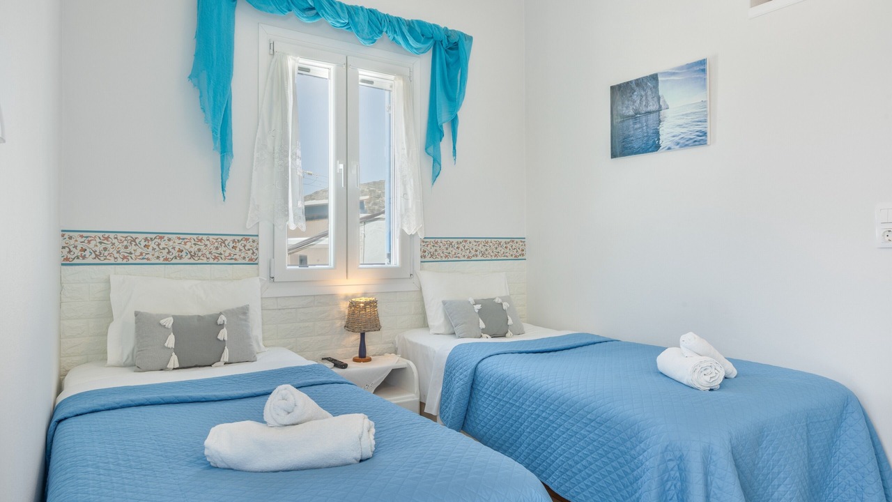 Photo of Bedroom in Katapola