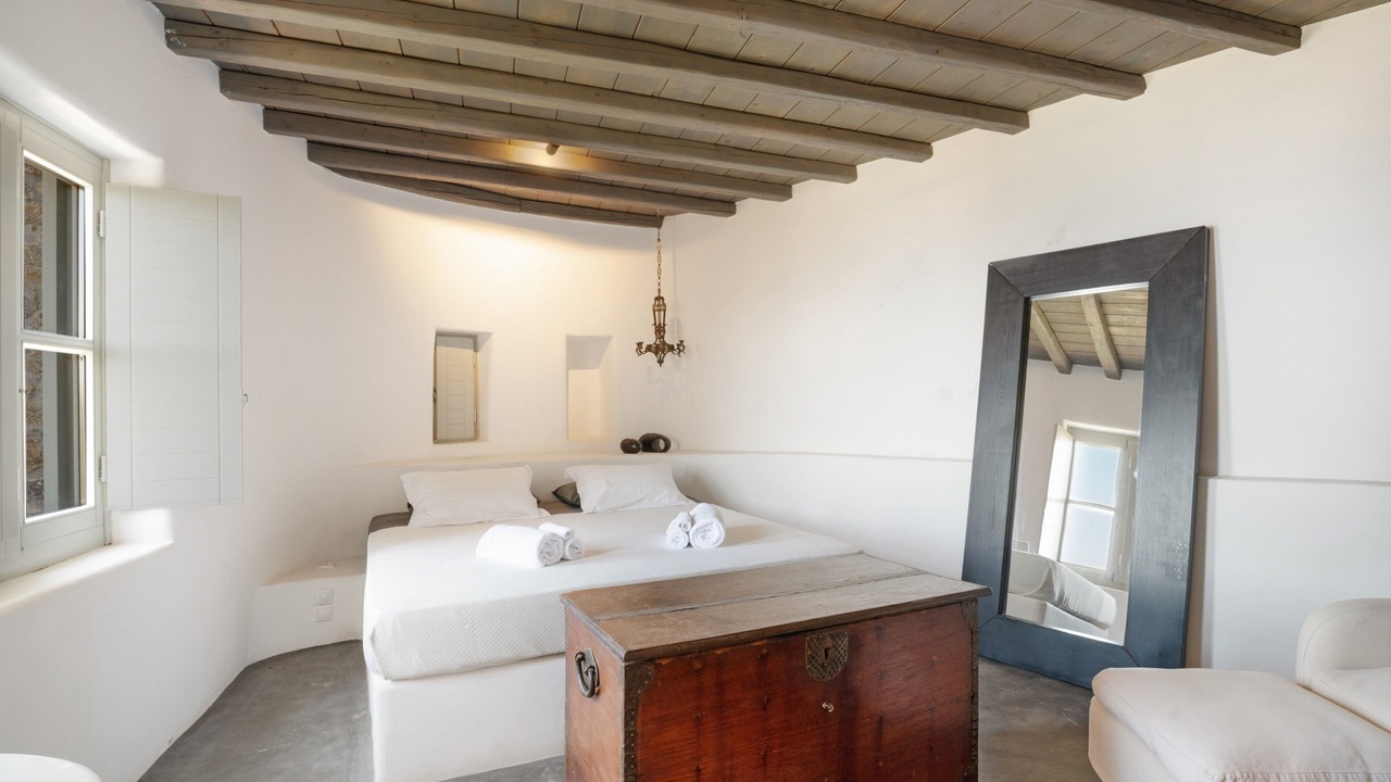 Photo of Bedroom in Faros Armenistis