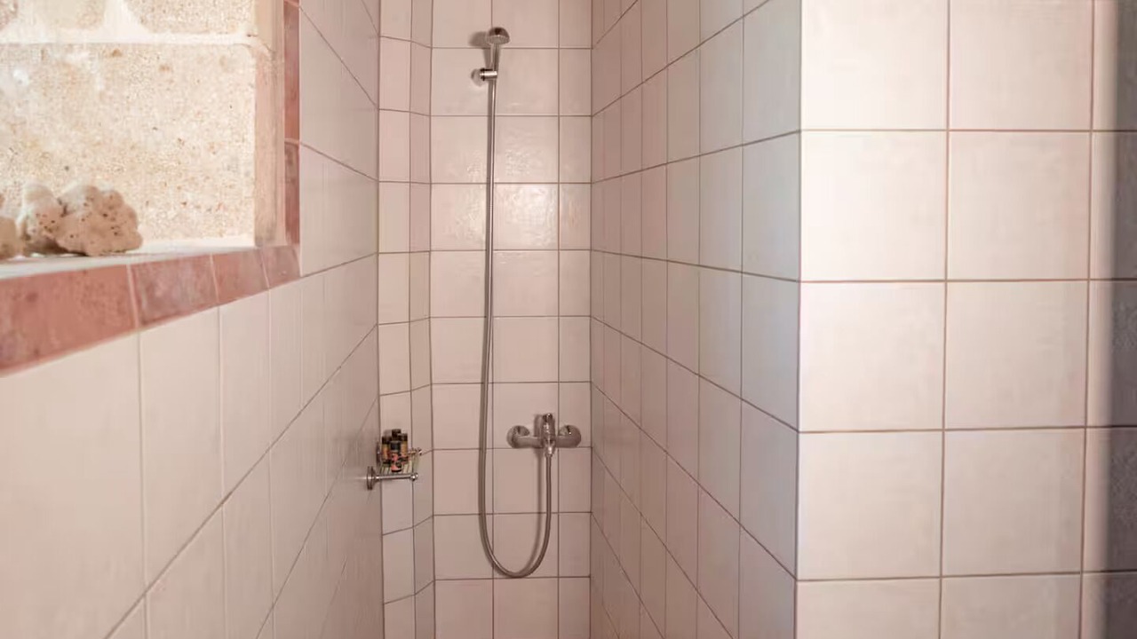 Photo of Bathroom in Limeniskos