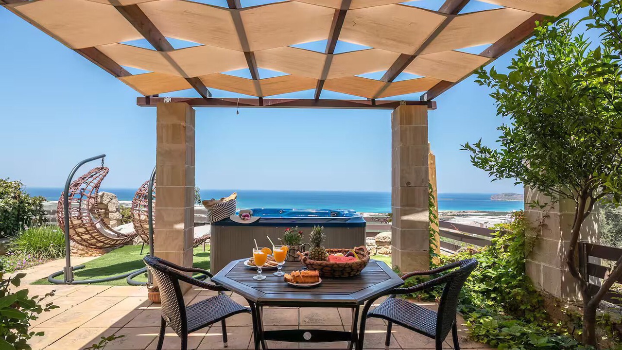 Photo of Outdoor in Limeniskos