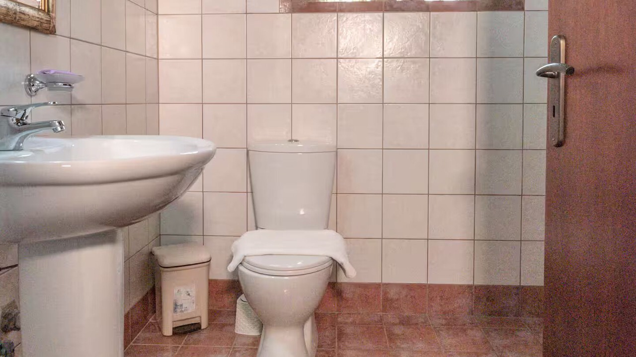 Photo of Bathroom in Limeniskos